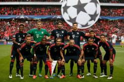 澳网次回合对决在即！拜仁慕尼黑演练定位球，莱比锡密集防守应对的简单介绍